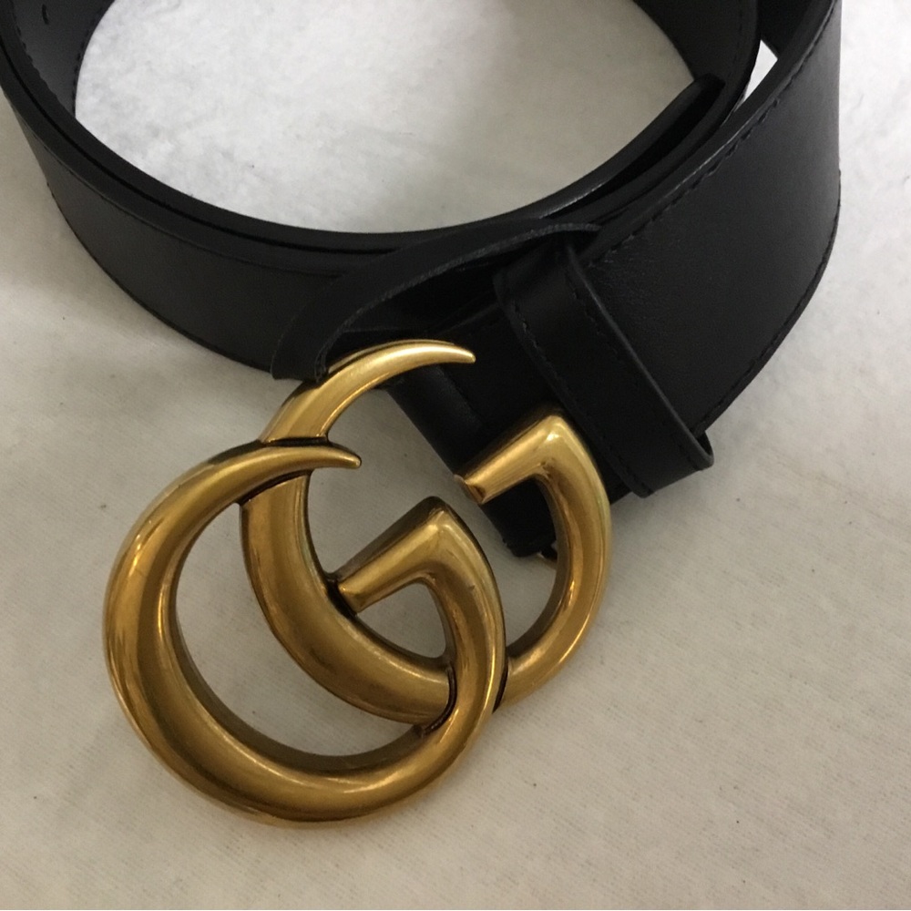 Gucci Black Leather Belt with Gold Double G Buckle - Picture 5 of 7